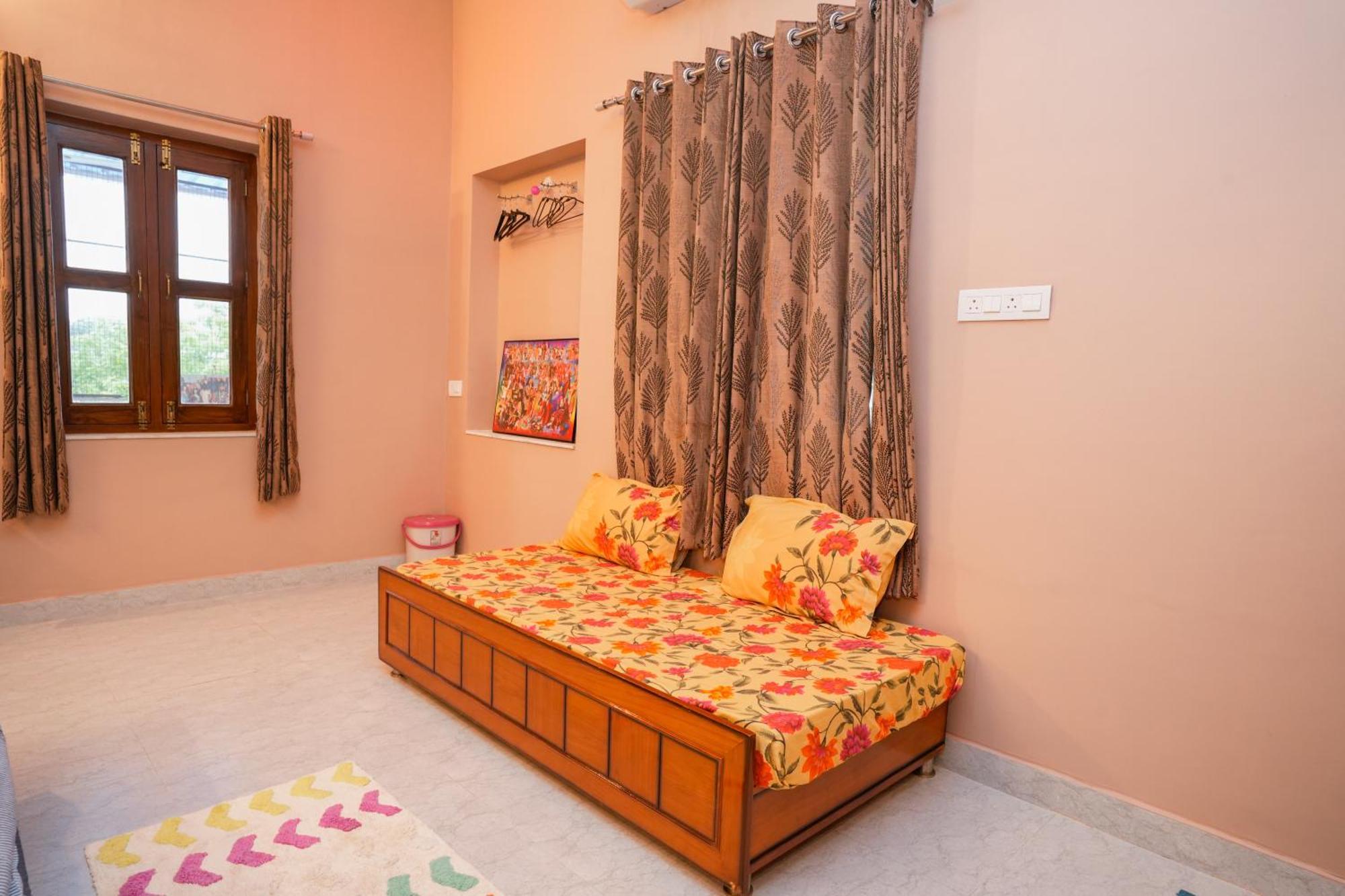 Pushkar Cooking Art And Home Stay Eksteriør bilde